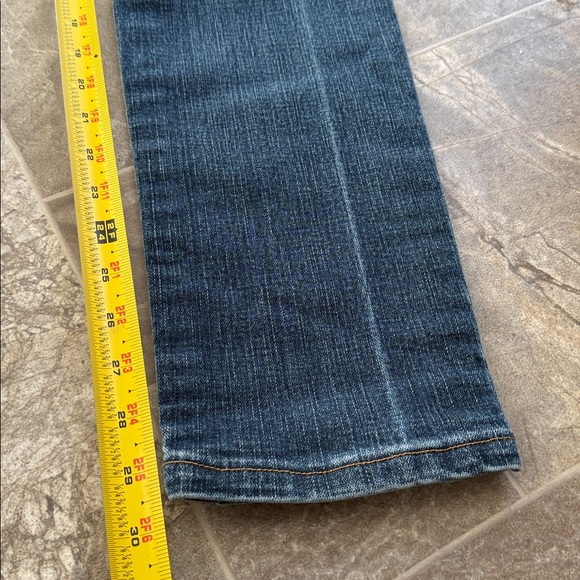 True religion size 31 cut 602662 Classic Blue Women's Jeans - Picture 8 of 14